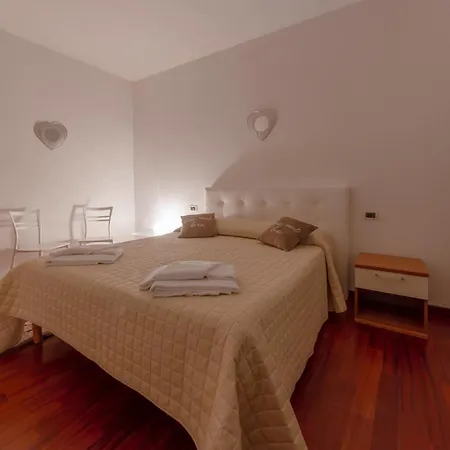 La Casina Di Monica Διαμέρισμα *